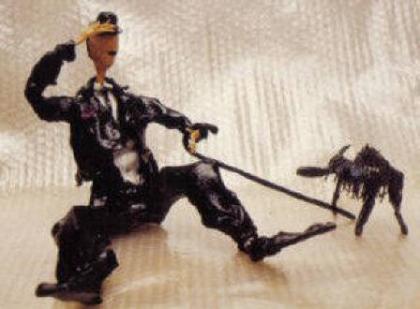 foto sobre escultura em durepoxi e arame por Guto Maia