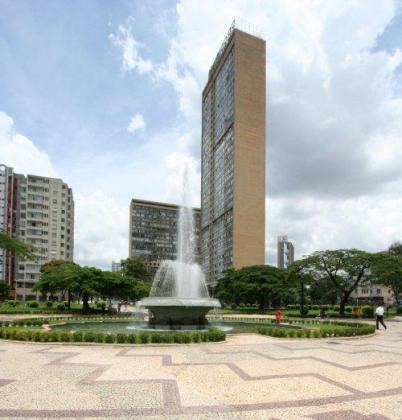 http://www.metro.org.br/wp-content/uploads/2009/10/oscar-niemeyer.JPG