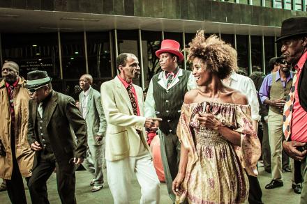 (CC BY-SA) Fora do Eixo