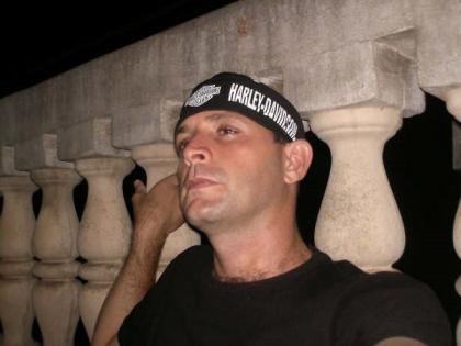 Jurandir Barbosa num olhar de Jurandir Barbosa - que merda!