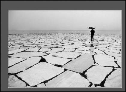 http://christopherfountain.files.wordpress.com/2009/05/lonely-man.jpg