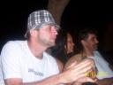 eu nrigando com o bongô. ainda toro som desse trem